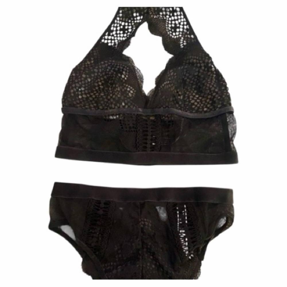 Victoria's Secret Very Sexy Unlined Bralette with Panties